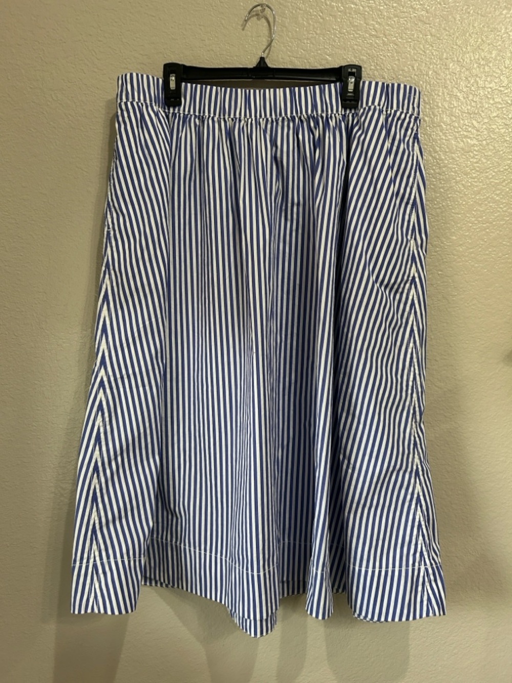 St. John's Bay Blue White Vertical Stripe Midi Skirt Sz 1X Casual Summer TC0054